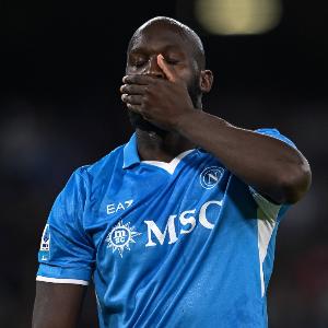 333体育|电竞-官方网站-迪马济奥：卢卡库友谊赛受伤，那不勒斯可能寻求签下一名前锋